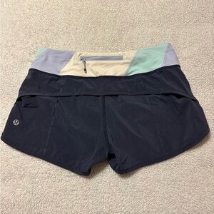 Lululemon Run Speed Short 4-way Stretch
Cadet Blue Quilt